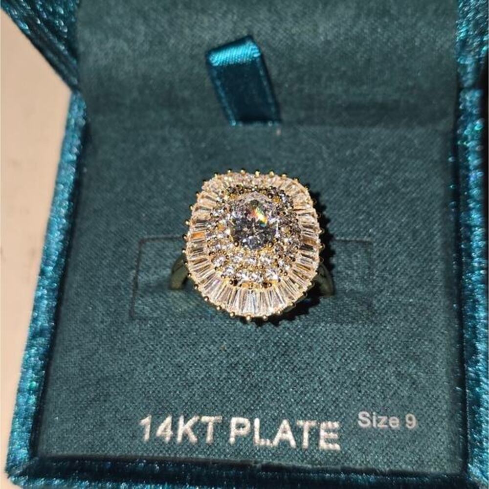 Simply SILVER VERMEIL Gold PLATED Silver COCKTAIL Ring SIZE‎ 9 NEW